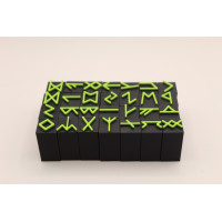 Mini stempelki do modeliny – Runy Wikingów (kwadratowe) | zestaw 28 wzorów