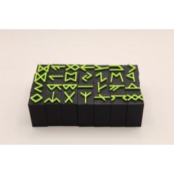 Mini stempelki do modeliny – Runy Wikingów (kwadratowe) | zestaw 28 wzorów