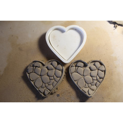 Wycinak do gliny / modeliny – serduszko z kwiatowym wzorem