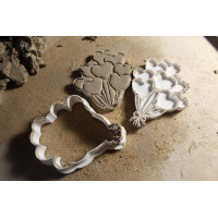 Wycinak + stempel do gliny / modeliny – urodzinowe balony (8,5 × 6,5 cm)