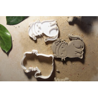 Wycinak + stempel do gliny / modeliny – kotek w czapce (8 × 6 cm)