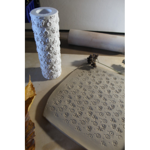 Wałek do gliny z teksturą – wzór świąteczny 1