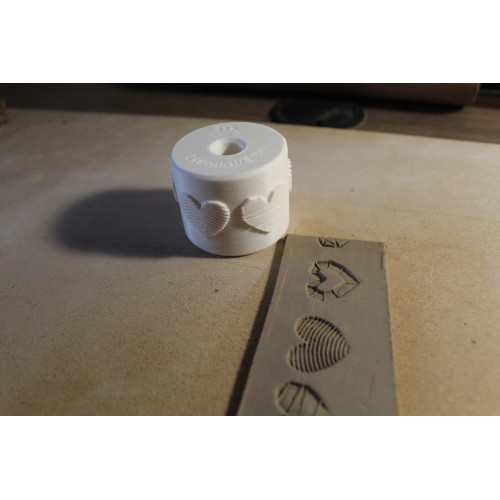 Mały wałek do gliny – Wzór walentynkowy 7